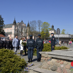 Fotogaleria obchody rocznicy Konstytucji 3 Maja 3.05.2022 r. Złożenie wieńców